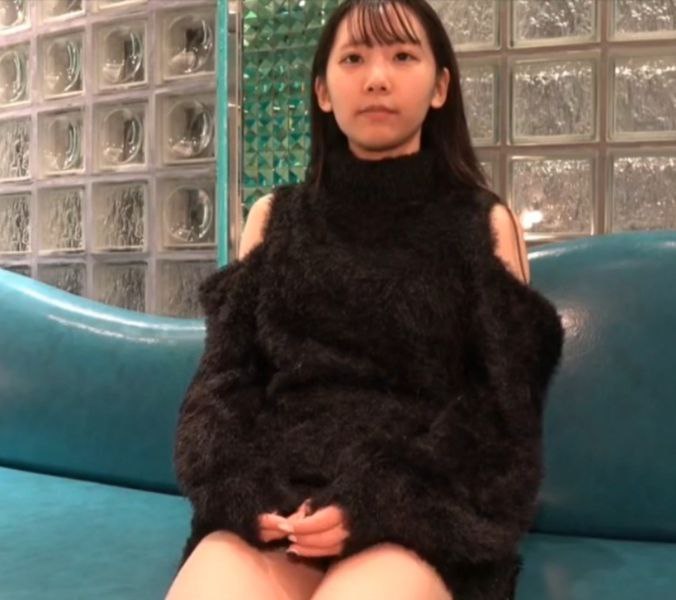 2022.5.29，【良家故事】，密码房，泡良达人，良家人妻出轨偷拍，黄瓜道具